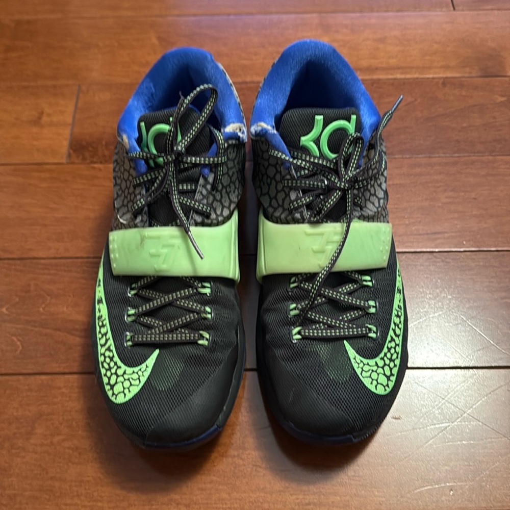 Nike Kevin Durant shoes.